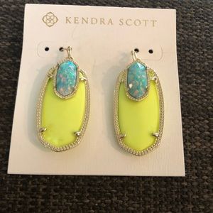 Kendra Scott Emmys